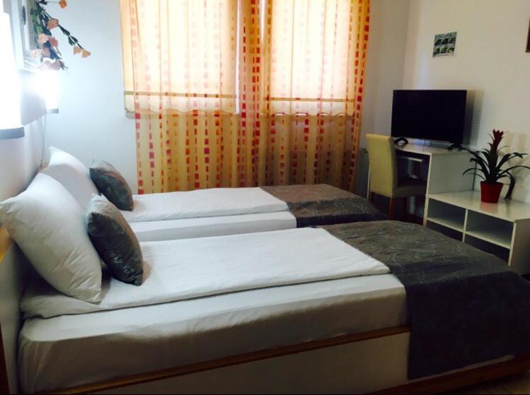 Boutique Hotel Safir SJJ Buitenkant foto