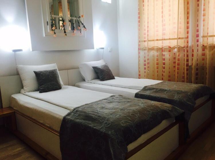 Boutique Hotel Safir SJJ Buitenkant foto
